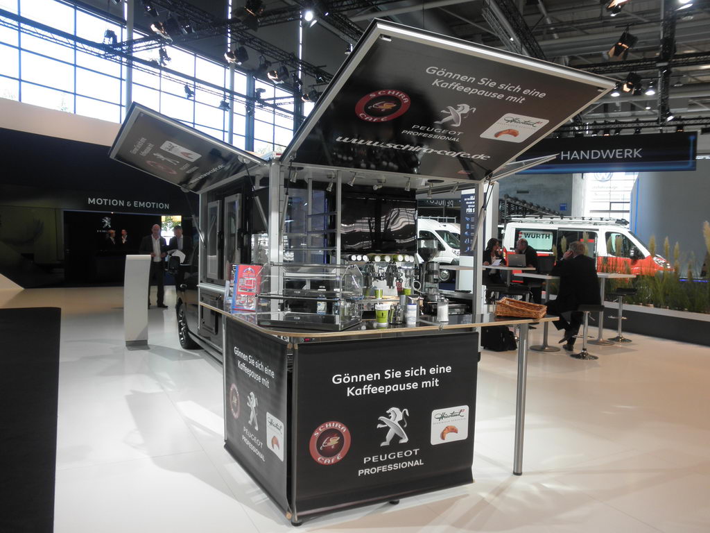 Expert Black Edition Kaffeemobil , das große Espressomobil von Schira Mobil